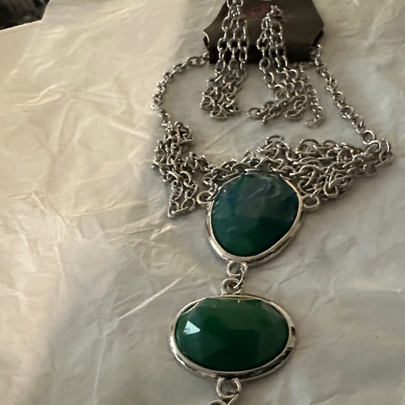 Paparazzi Green and Silver Necklace - Picture 3 of 12